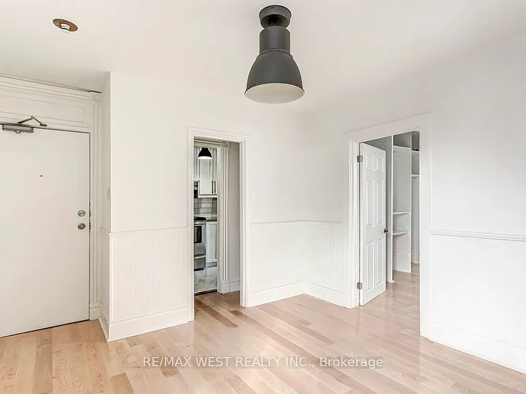 299 Pacific Ave #4 — Photo 11