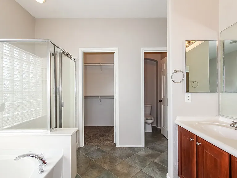 13875 W Mauna Loa Ln — Photo 9