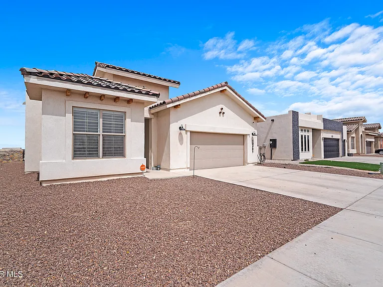 13401 Carterton Ave — Photo 3