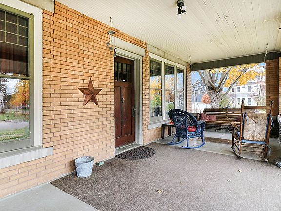 Fantastic front porch