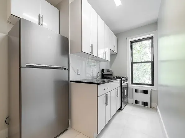 7714 Bay Pkwy #2K, Brooklyn, NY 11214