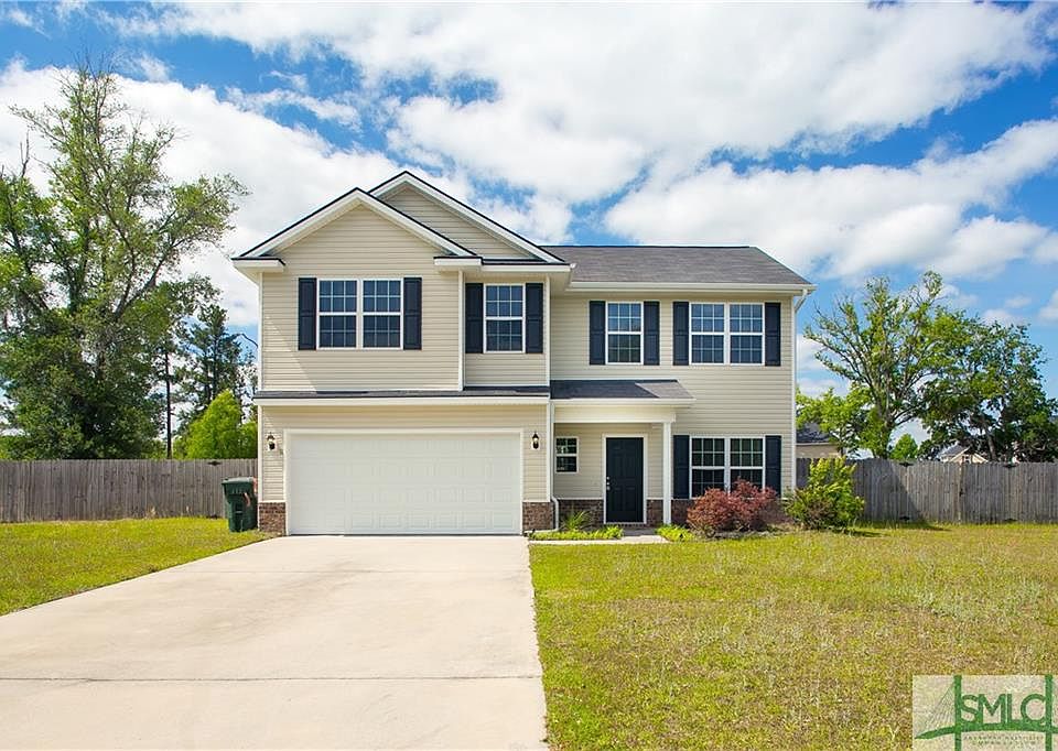 1st image of 407 Mustang Ln NE