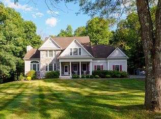 16 Avalon Court, Hopewell Junction, NY 12533