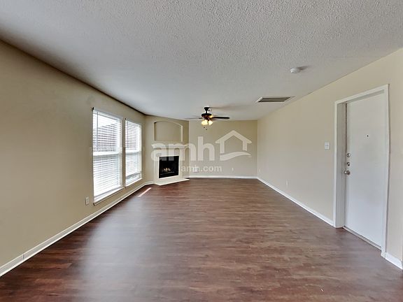 5th image of 201 Mammoth Springs Ln