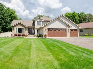 635 139th Ln NW, Andover, MN 55304