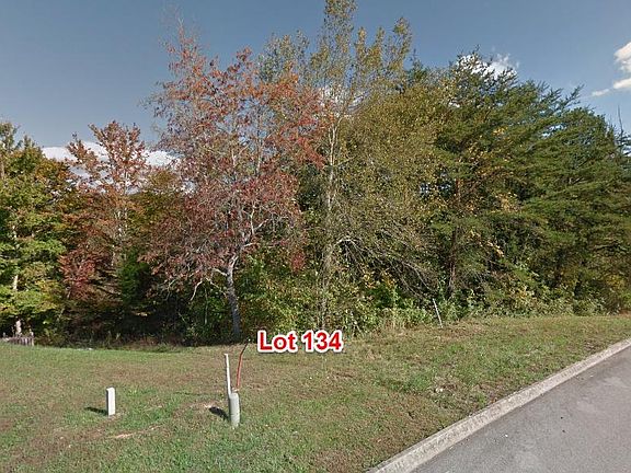 2nd image of Highview Ln