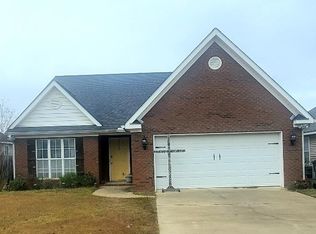 311 Powder Horn Dr, Midland City, AL 36350