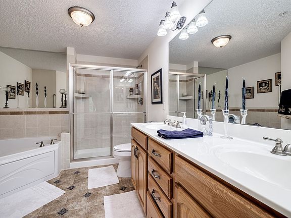 5th image of 13670 Carrach Ave Unit 115