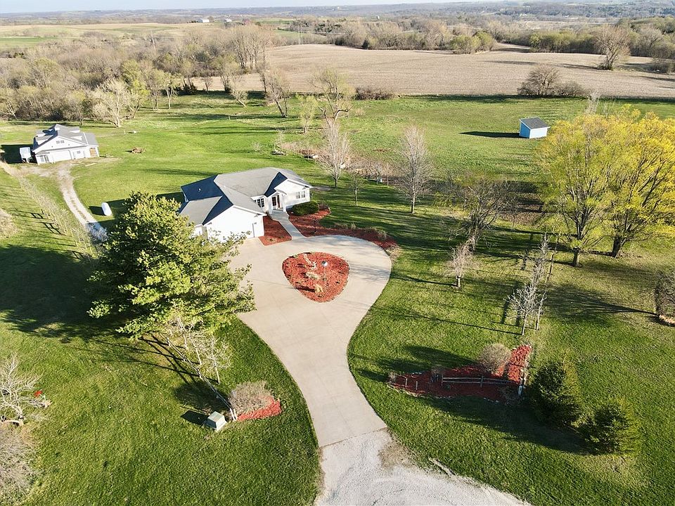 1348 Nature Ct, Van Meter, IA 50261 Zillow
