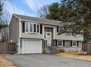 19 Susan Ave, Burlington, MA 01803