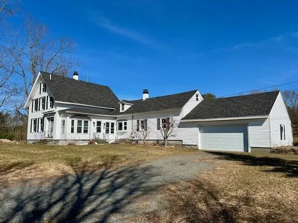 796 Webber Pond Road, Vassalboro, ME 04989