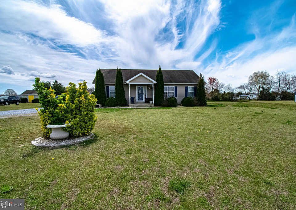 1st image of 101 Jefferson Woods Dr