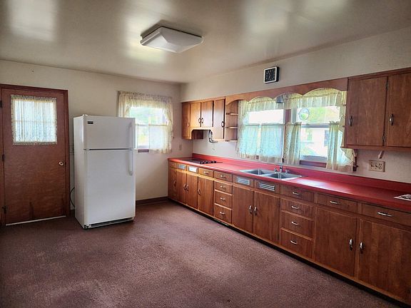 5th image of 285 Harrison Ave