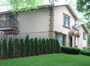 400 Vine St, Wilmette, IL 60091