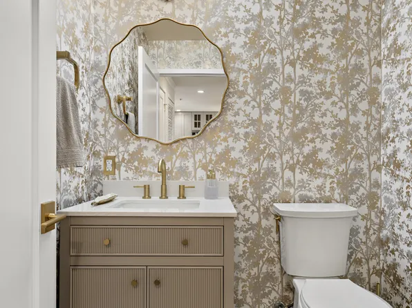 1125 Maxwell Lane image 26 of 40