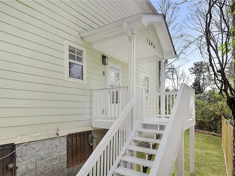 1396 Kennesaw Dr NW #B — Photo 25