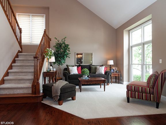 3rd image of 1274 Birchdale Ln