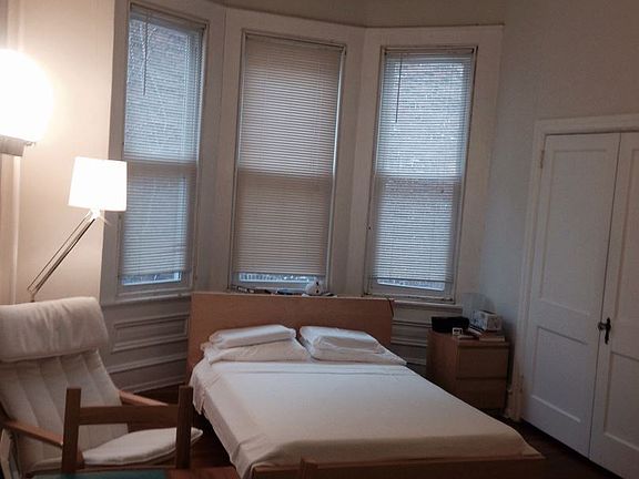 3rd image of 212 S 41st St #3787238
