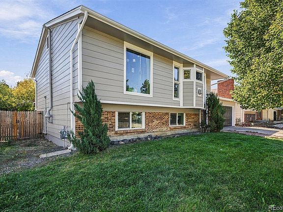 2nd image of 1256 S Lewiston Way