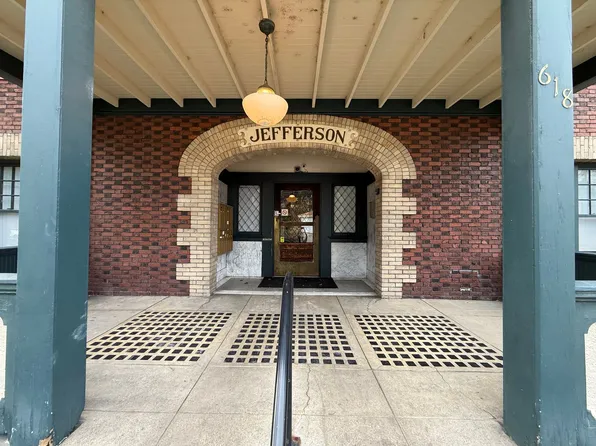 Jefferson Apartments, 618 S Jefferson St APT 6, Spokane, WA 99204