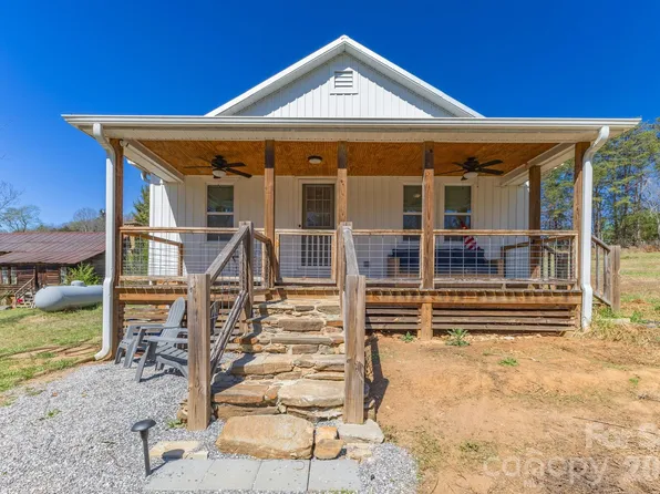 98 Poplar Springs Rd, Hiddenite, NC 28636