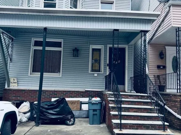 134 Kensington Avenue image 1 of 16