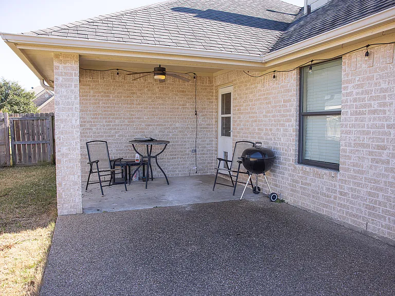 110 Walcourt Loop — Photo 22
