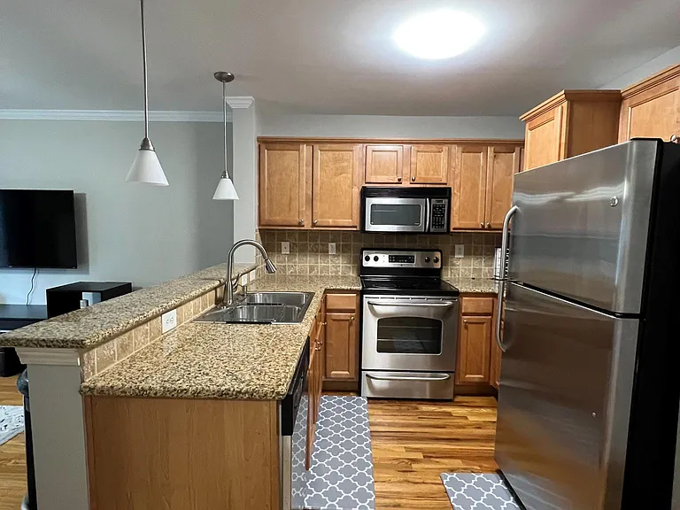 48 Peachtree Ave #416 — Photo 12