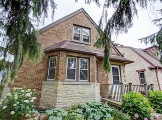 4871 N Navajo Ave, Milwaukee, WI 53217