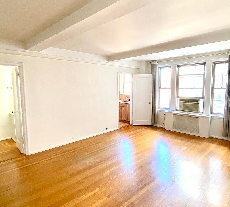 1st image of 299 W 12th St APT 15B