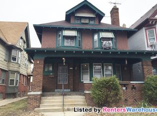 2218 S 7th St, Milwaukee, WI 53215