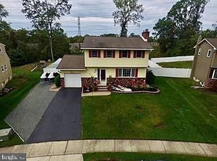 12 Quimby Ave, Hamilton, NJ 08610