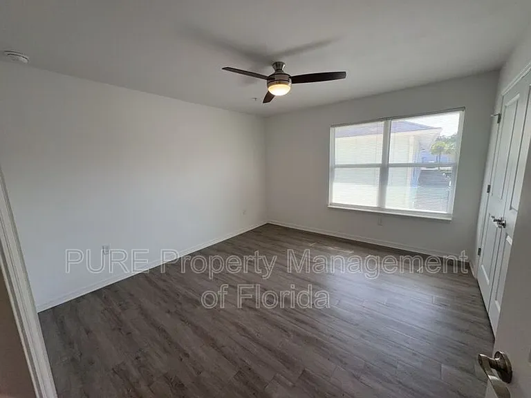 339 NE Sanchez Ave #103 — Photo 29