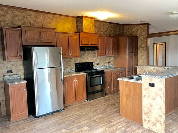 4th image of 6001 E County Road 85