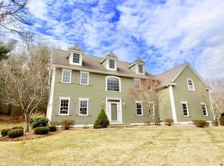 7 Stonebridge Rd, Groveland, MA 01834
