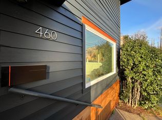 460 N 39th St #B, Seattle, WA 98103