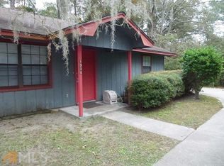 132 Clarks Bluff Rd, Kingsland, GA 31548