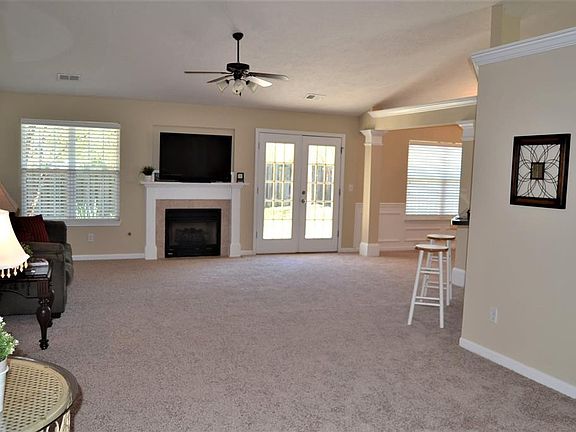 5th image of 6010 Great Glen Drive