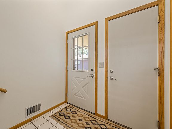 4th image of 8508 Park Knoll Cir