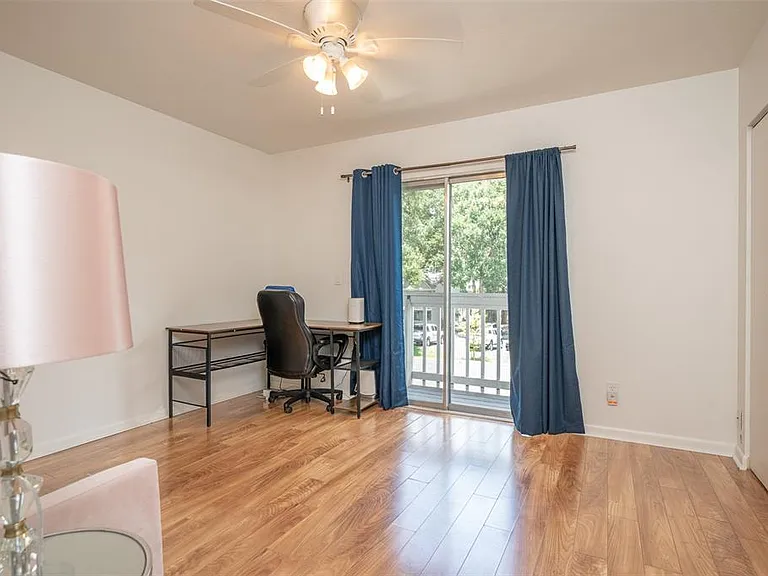 4411 SW 34th St #705 — Photo 16