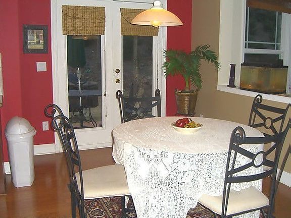 Decorator Breakfast Area