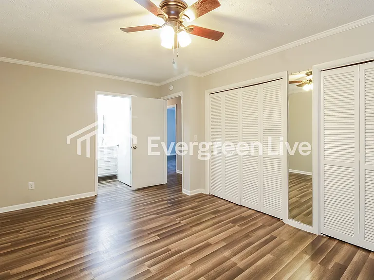 740 Motor Rd — Photo 11