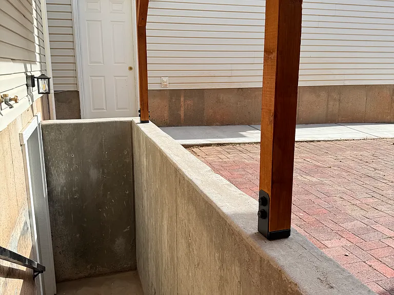 240 W Center St #BASEMENT — Photo 31