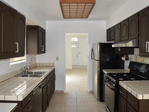 2nd image of 2690 19th St