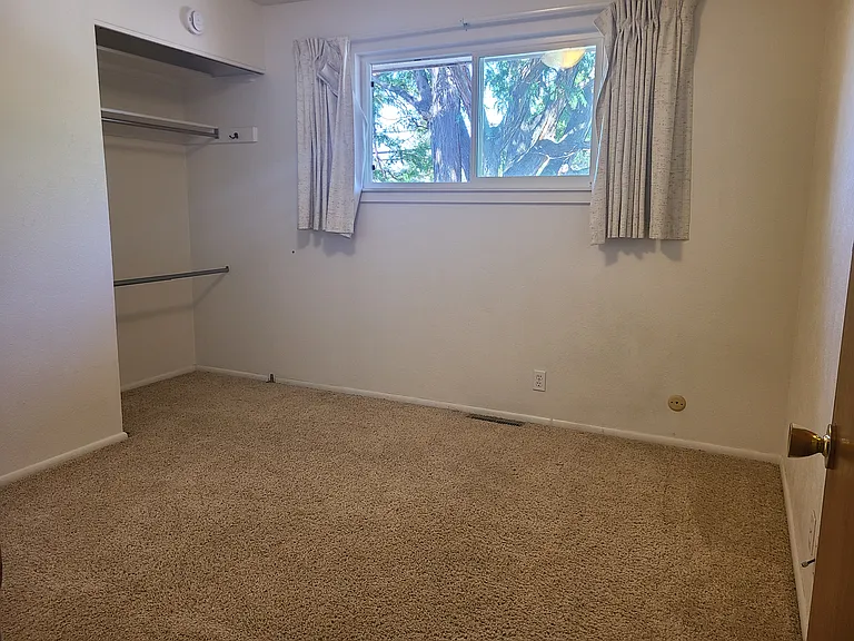 660 Inca Pkwy #0 — Photo 7