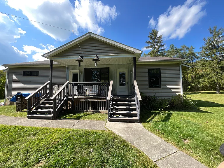 38 Bank St #B — Photo 6