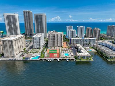 1865 S Ocean Drive #3m, Hallandale Beach, FL, 33009