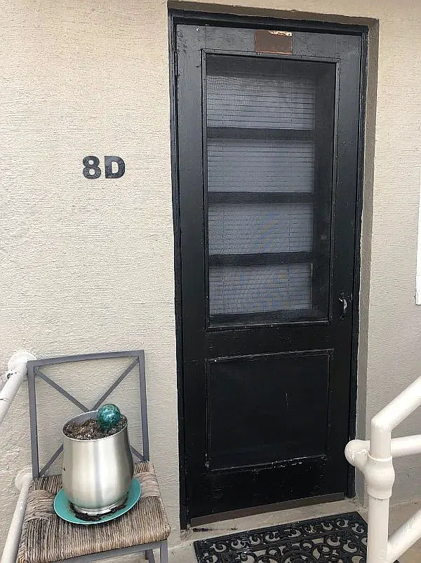 1 bed, 1.0 bath, $1,050 — Photo 2