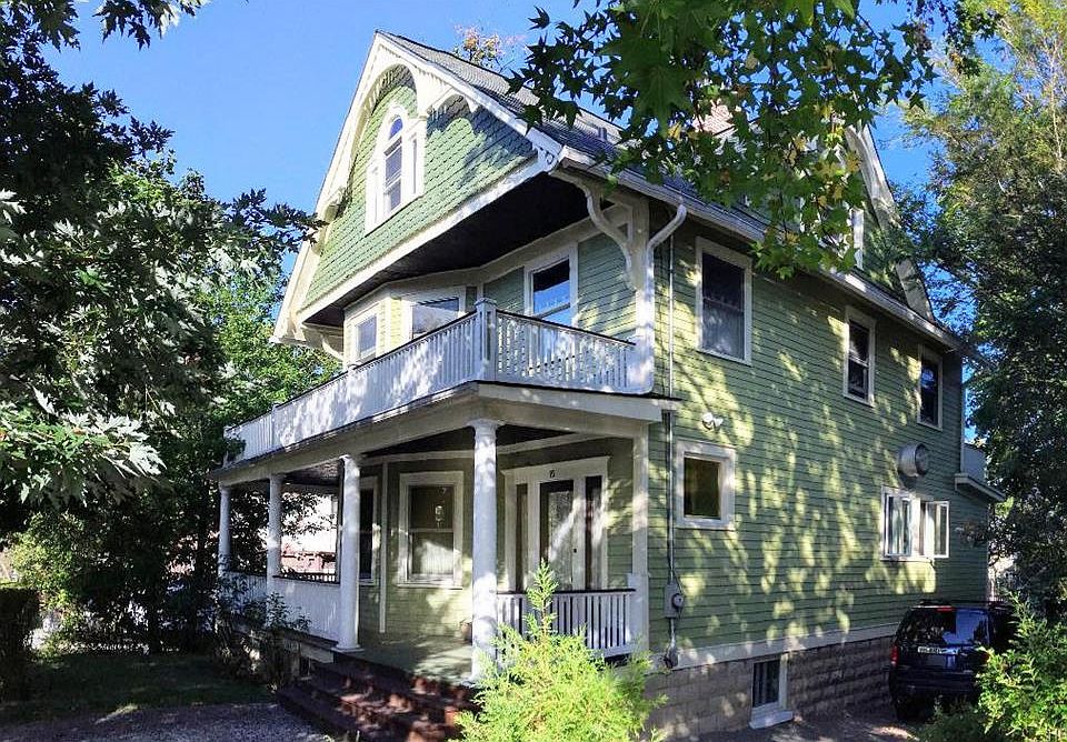 1st image of 15 Villard Ave