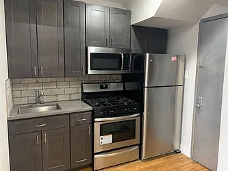 Rented by Premier Metro Realty Corp